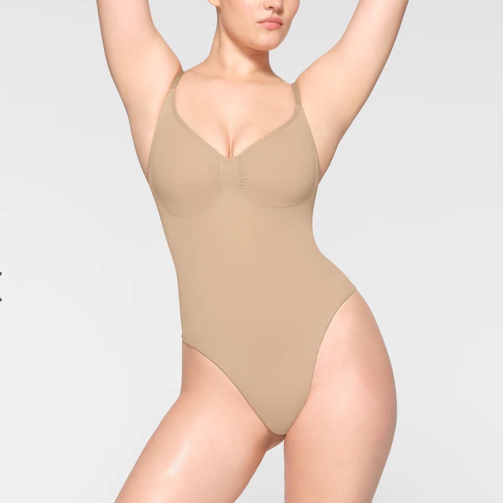 Skims Sculpting Thong Bodysuit